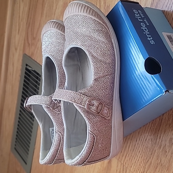 Girls Size 3M stride rite rose gold velcro strap mary Jane - Picture 2 of 7